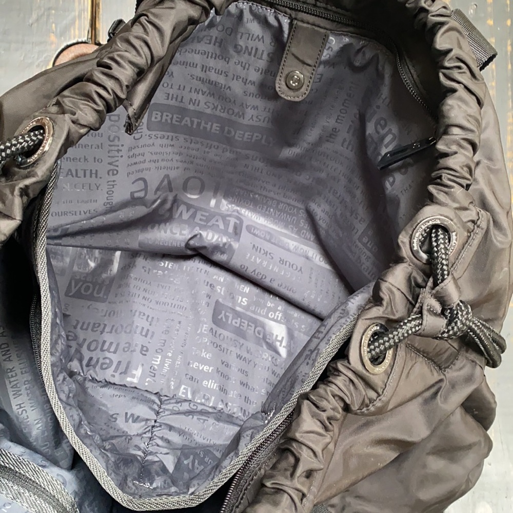 Lululemon Athletica Gym Bag - Picture 12 of 16